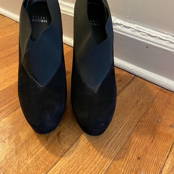 Stuart Weitzman black suede platform booties size 7 - Picture 2 of 7